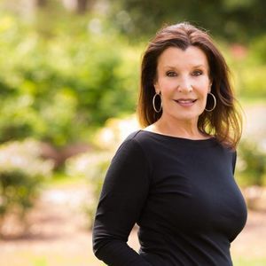 Meet your Posher, Bridgit